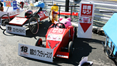 2011.10.6 4輪　世界の檜舞台で…「鈴鹿BOXKARTで可夢偉に挑戦！」Photo.01